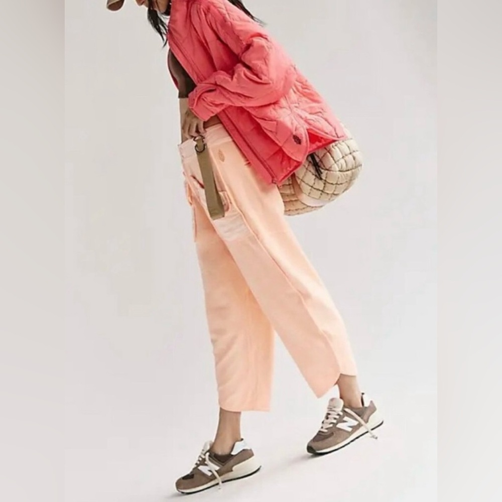NWT FREE PEOPLE MOVEMENT TIMKO PANTS - Picture 4 of 4